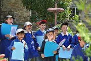 Alunni delle scuole all'inaugurazione