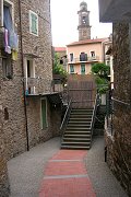 Collegamento tra la piazzetta del Rossese e i Giardini dell'Amicizia